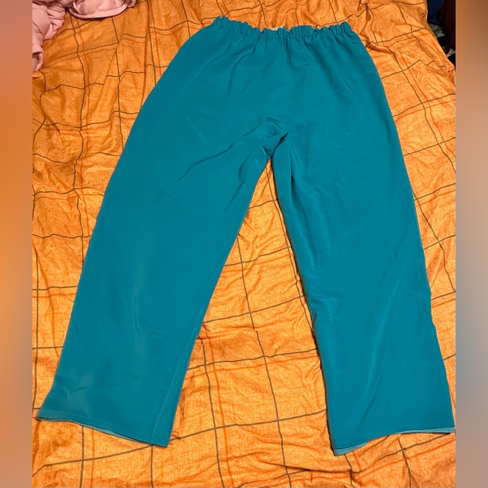 Mack and Mack pants size large